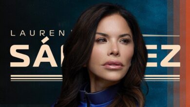 Olivia munn pans flight