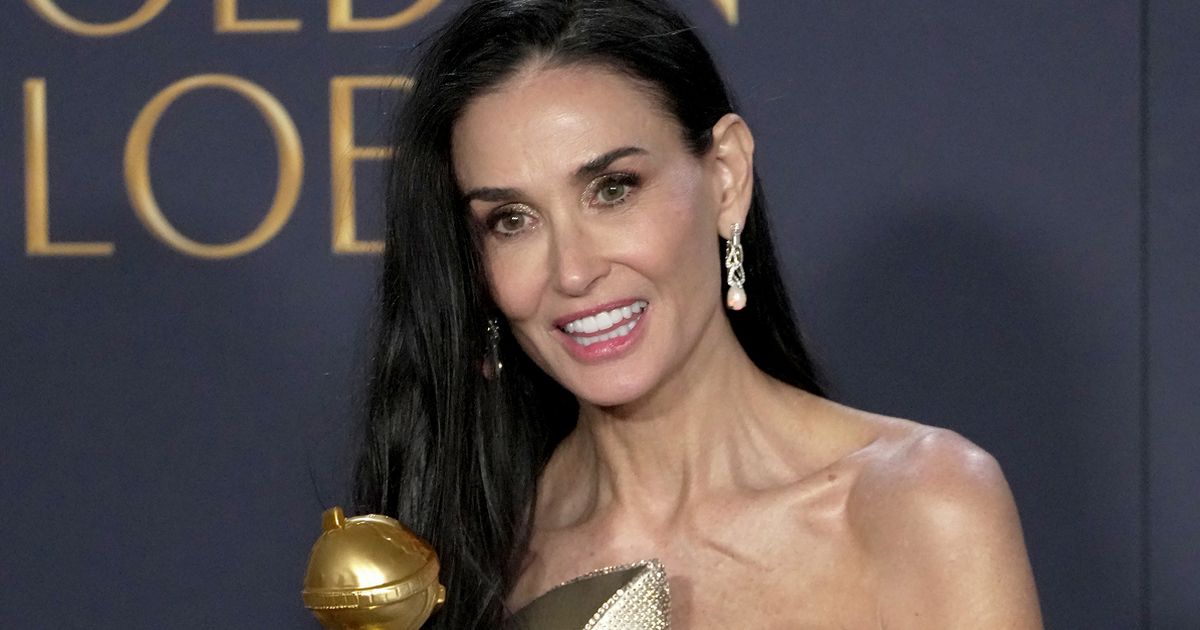 Demi Moore appears to snub superfan Kylie Jenner in awkward Golden ... Demi moore ignores kylie jenner in golden globes snub