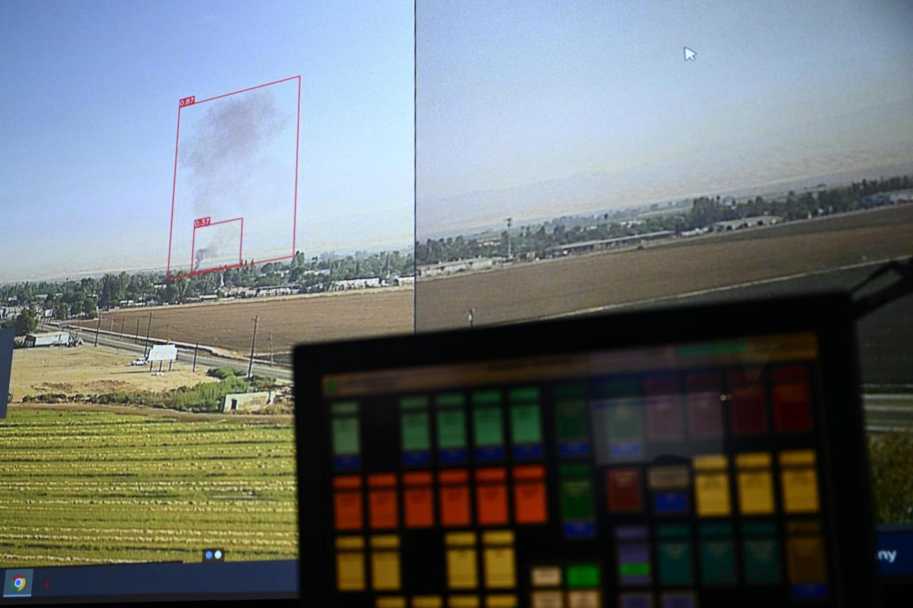 Artificial intelligence spots a wildfire in an oc canyon and promptly alerts firefighters