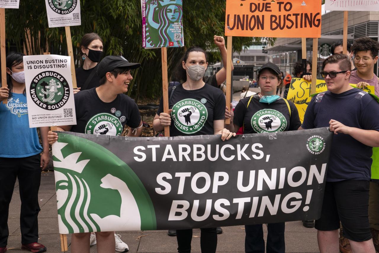 Starbucks layoffs corporate employees