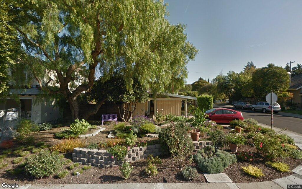 Single family home in palo alto sells for 2 6 million 2