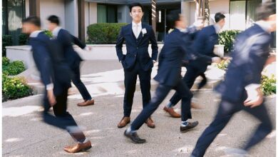 Miss manners idle groomsmen