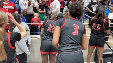 Mitty pushes wcal girls basketball win streak to 101 with 21 0 run blowing past riordan at home