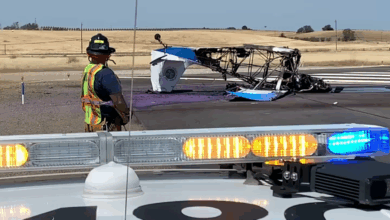 2 aviators safe after aircraft crashes near byron airport