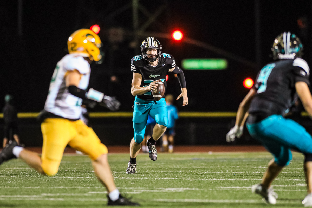 Thriller christopher outlasts westmont in ot as jaxen robinsons late shot rolls in