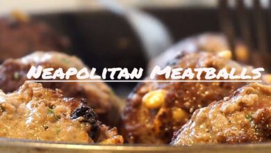 Streamlined neapolitan meatballs are make with panko breadcrumbs