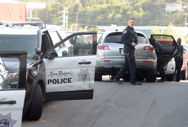 San rafael officer intercepts fleeing suspect on highway 101