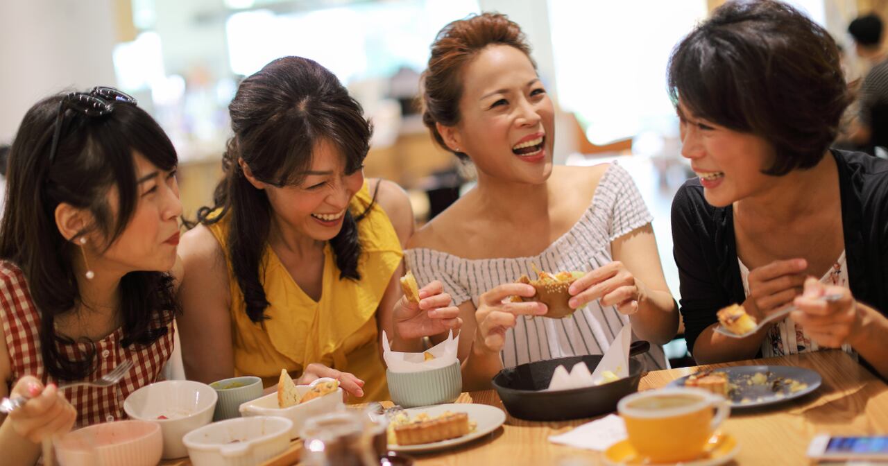 Miss manners deterring party crashers