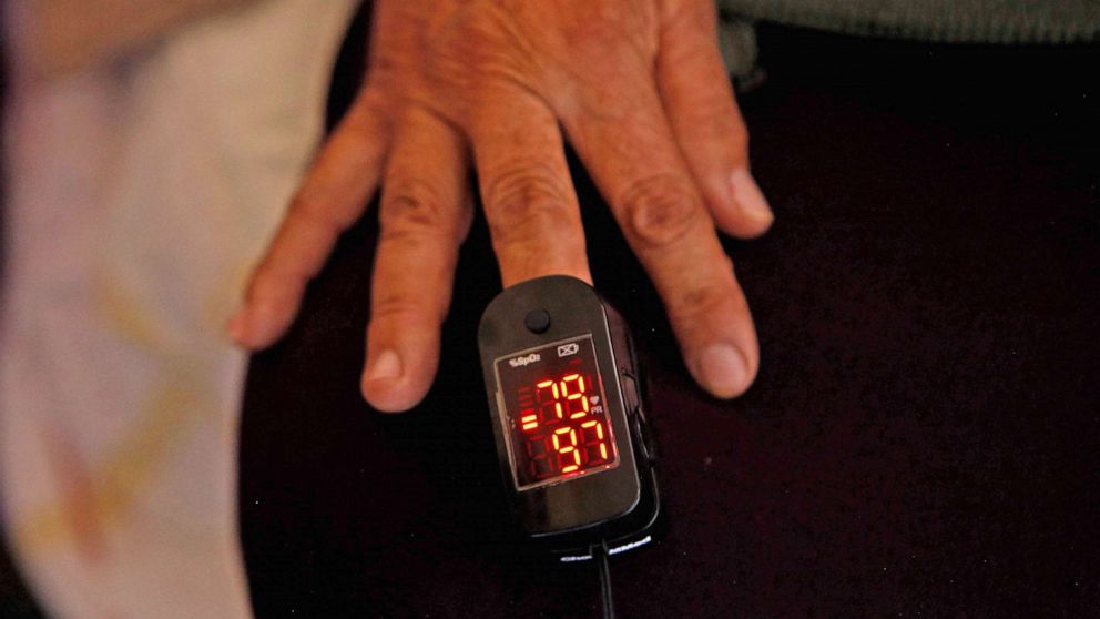 Oximeter monitor fingertip Oximeter monitor fingertip