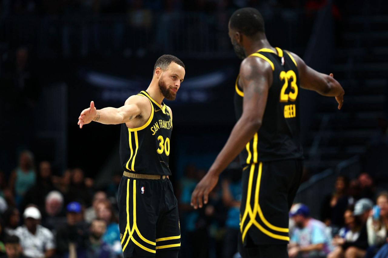 Warriors without steph curry against depleted jazz
