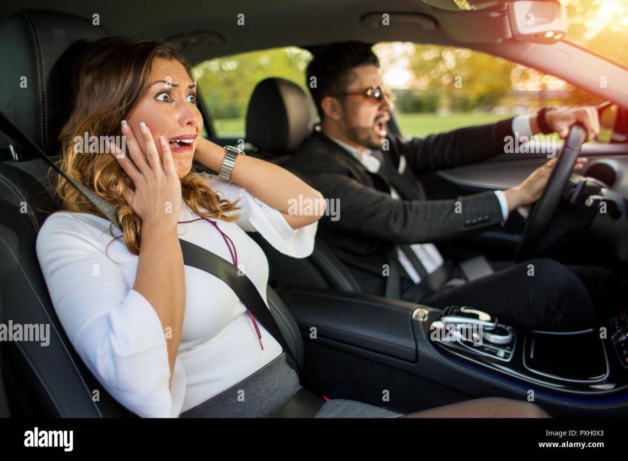 Man parked in middle of road throws things at drivers who honk at him