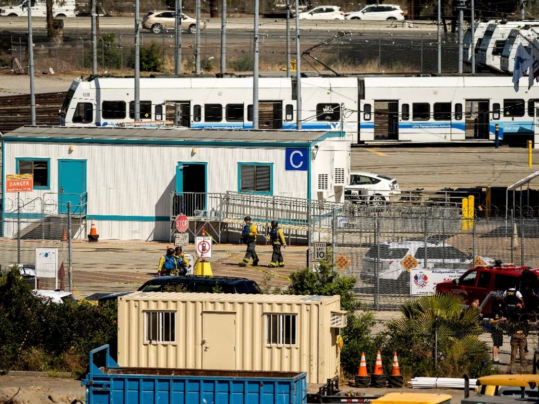 As vta strike begins santa clara county commuters seek alternate transit options