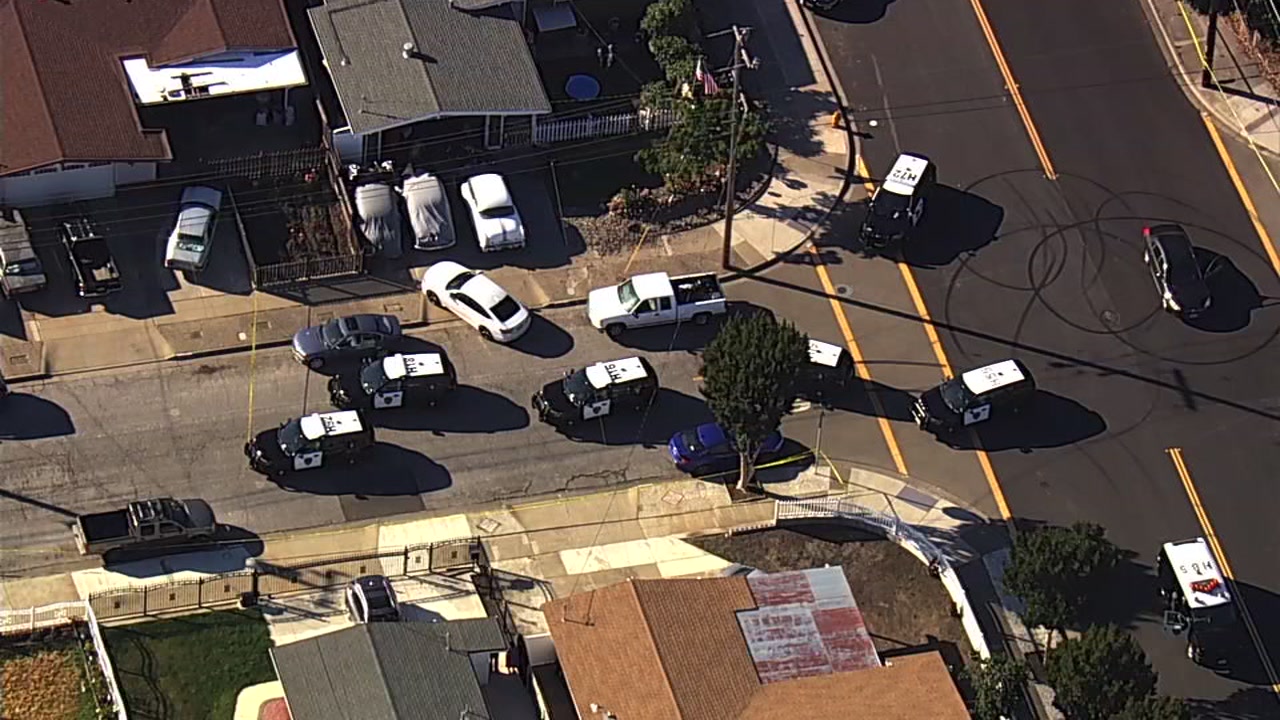 Four people shot outside restaurant in hayward