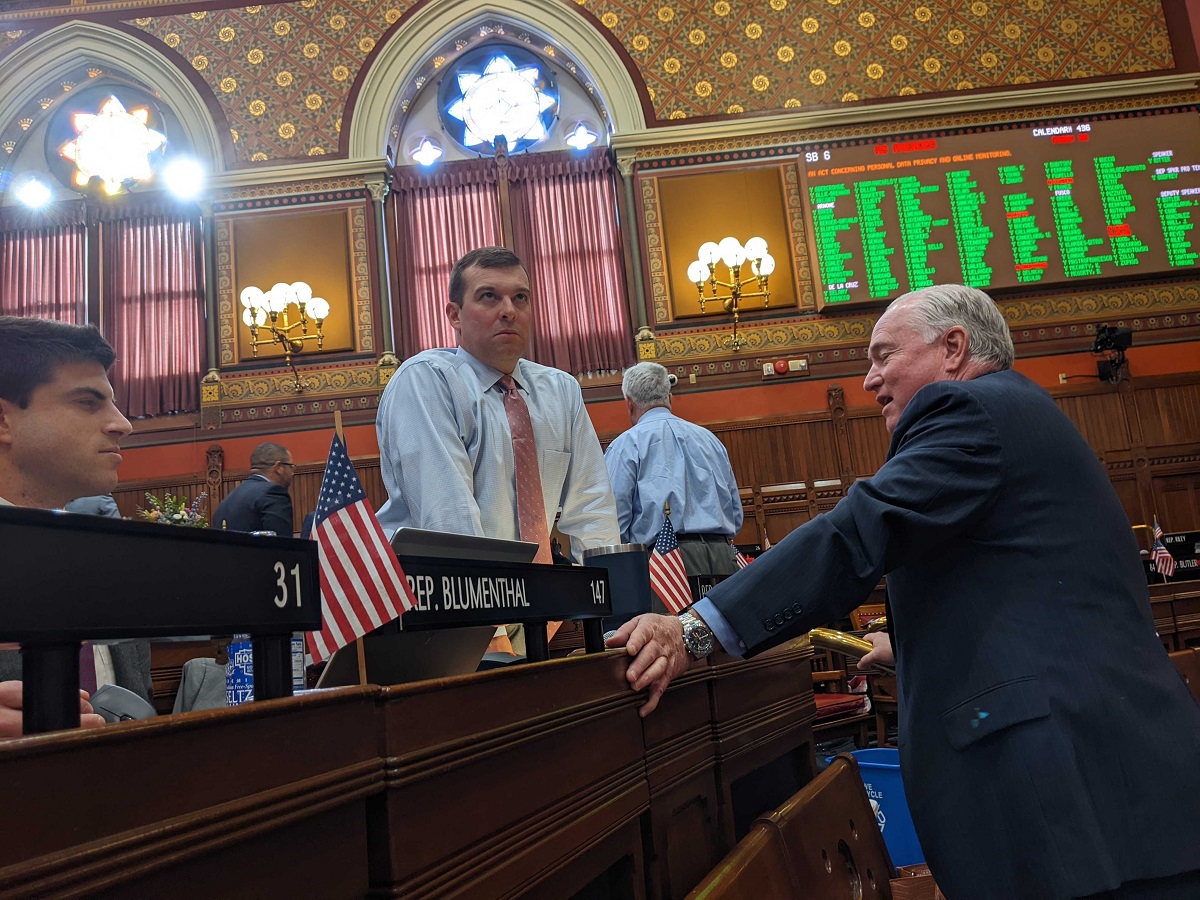 House bill deport minor crimes